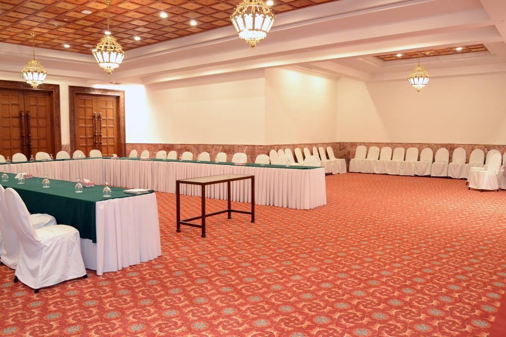 Faisalabad Serena Hotel المظهر الخارجي الصورة