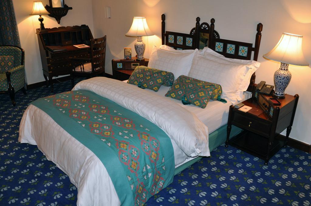 Faisalabad Serena Hotel المظهر الخارجي الصورة